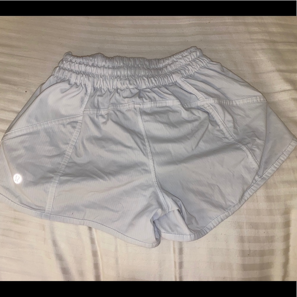 White lululemon shorts